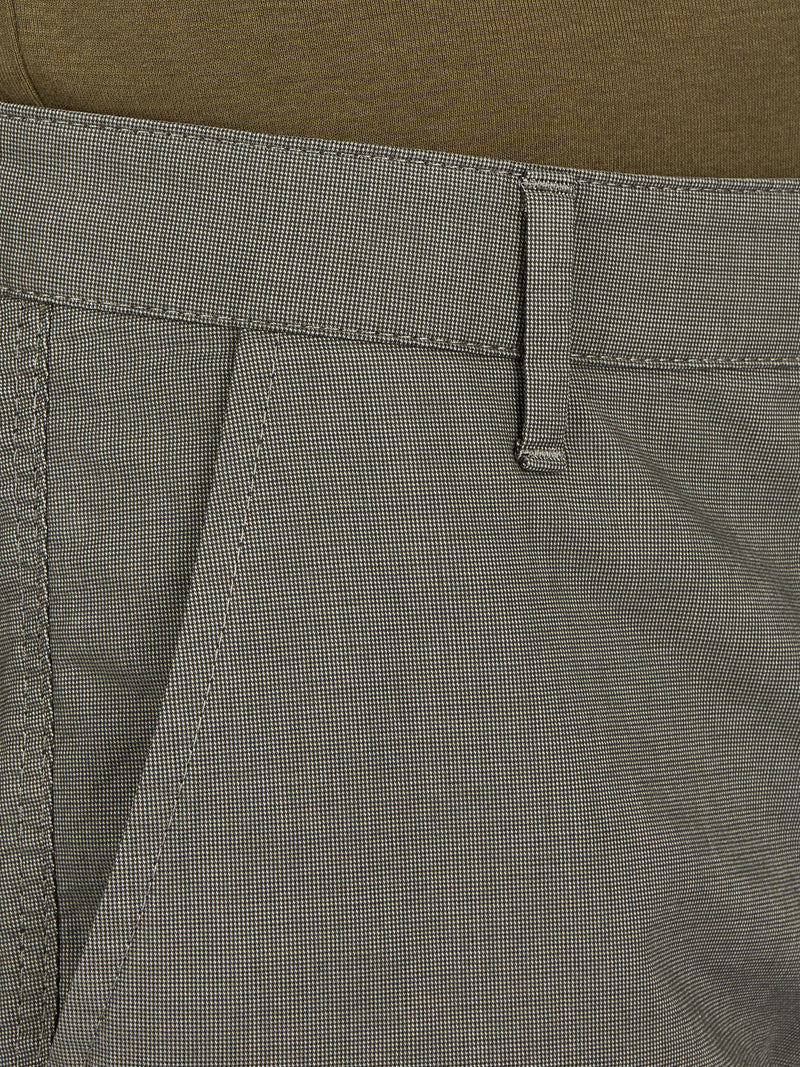 Hose GARVEY 6910 in Grau, aus Baumwoll-Mikrostruktur im Woll-Look, mit elastischem Komfortbund, Hemdstopper, schmaler Fußweite, normaler Leibhöhe, Regular Fit, Chino-Design, langlebig, Frühjahr/Sommer, mit Öko-Tex Standard 100, Stretch, bequem und modisch.