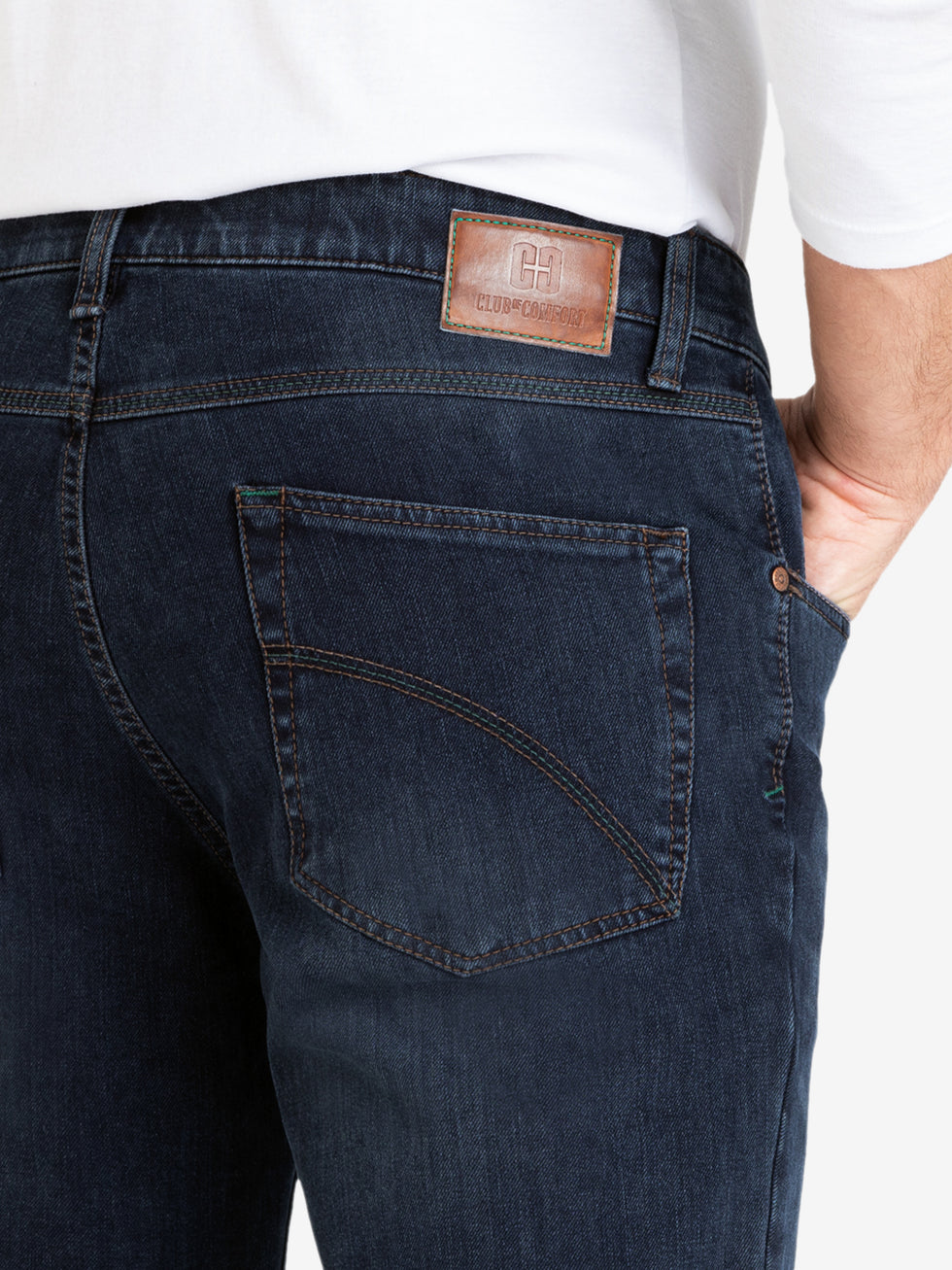 Blaue, ged Waschen Henry 7054 6-Pocket-Hose aus superelastischem Bi-Stretch-Denim mit elastischem Komfortbund, Hemdstopper und separater Mobile Pocket in der rechten Vordertasche, führend von Club of Comfort, mit normaler Leibhöhe, schmalem Bein, 360-Grad-Stretch und OEKO-TEX Standard.